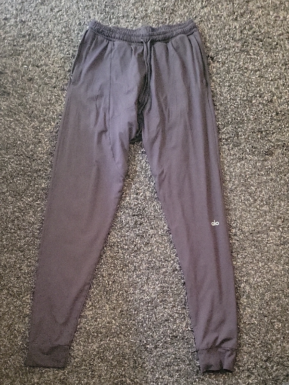 ALO Yoga Black Men's Jogger Sweatpants